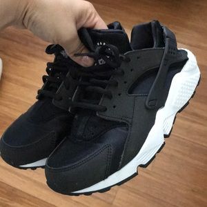 Nike Huarache’s